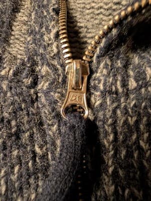 Hartford Men's XL Full Zip Lambswool Sweater Made in Spain - Mock Neck Vintage - Thumbnail 2