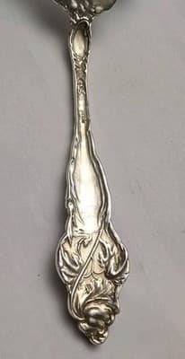 Reed & Barton "Les Six Fleurs" Sterling Silver 9.75" Pierced Salad Serving Fork - Thumbnail 11