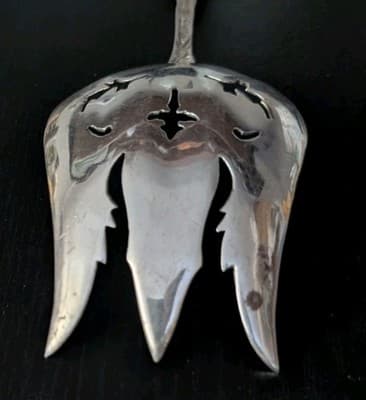 Reed & Barton "Les Six Fleurs" Sterling Silver 9.75" Pierced Salad Serving Fork - Thumbnail 2