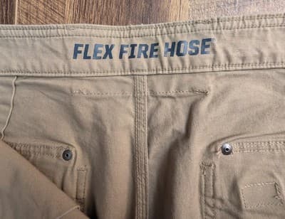 Duluth Trading Co. Flex Fire Hose Cargo Pants Men’s 40x32 Khaki Work Pants - Image 1