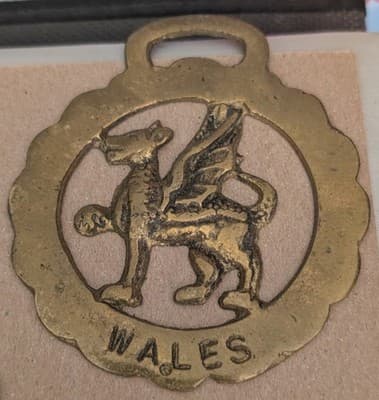 Vintage Set of 5 English Horse Brasses -Made in England - Thumbnail 5