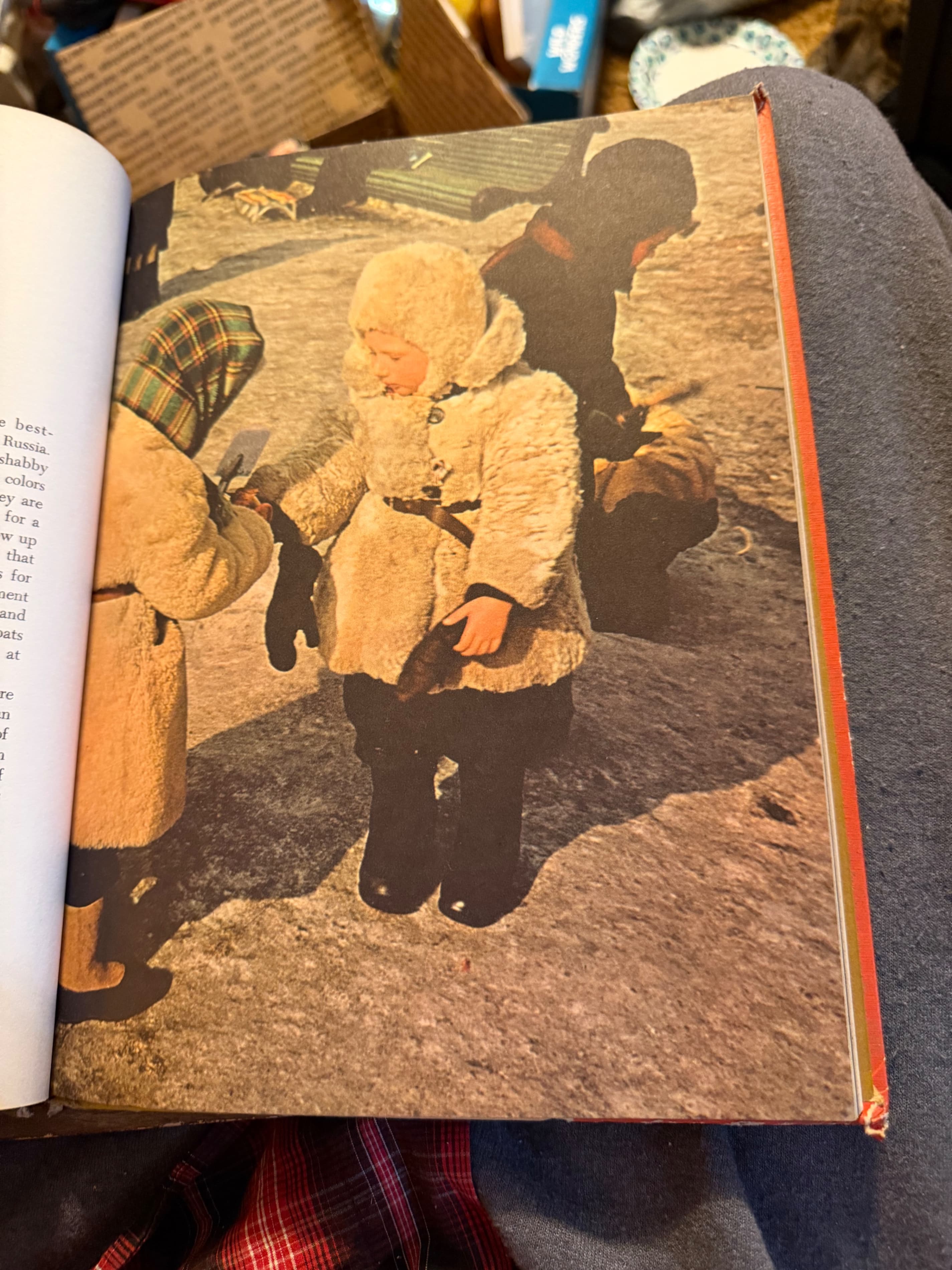 1960 Let's Travel in the Soviet Union Hardcover Book People & Places - Thumbnail 7