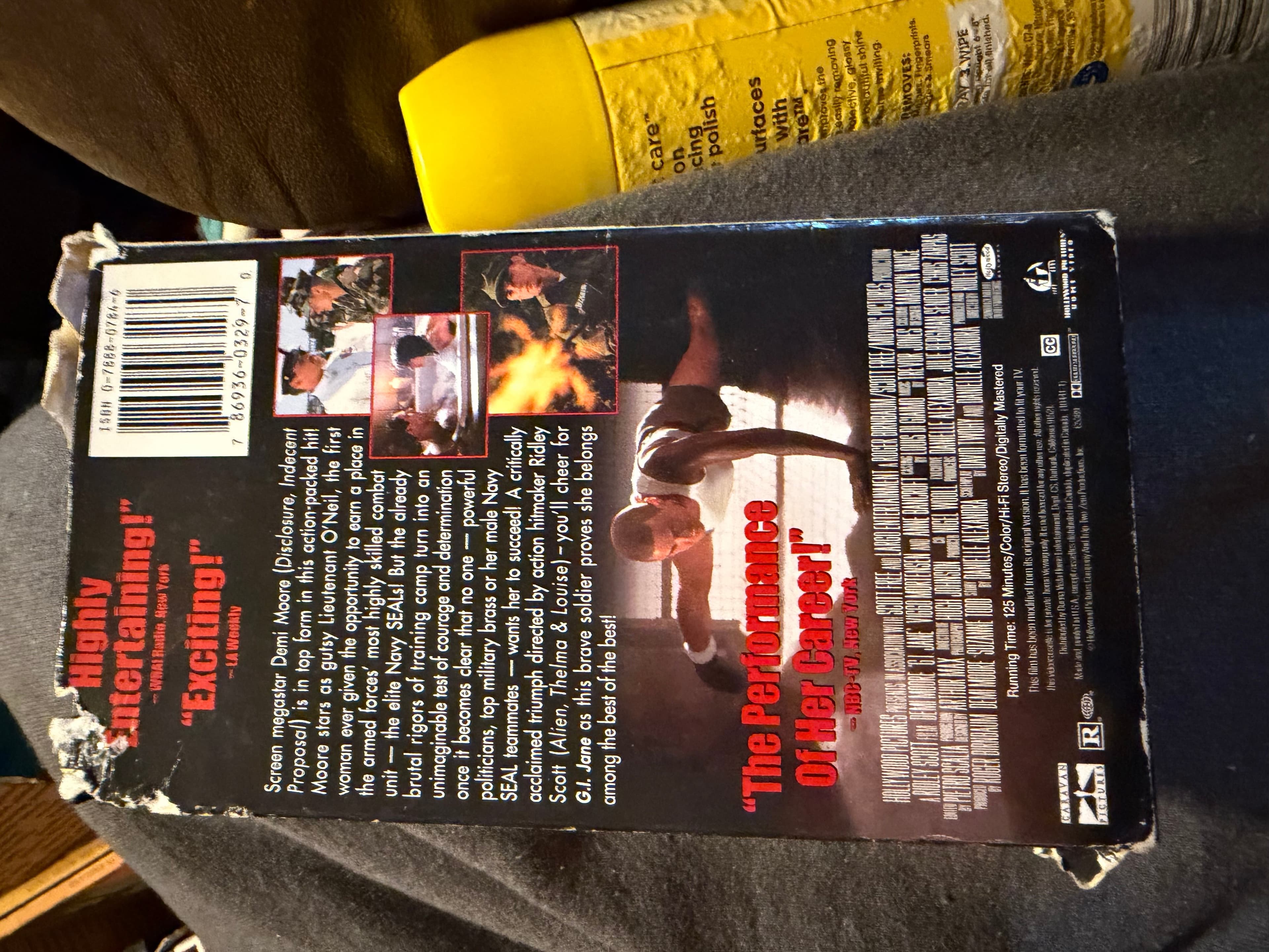 G.I. Jane VHS Demi Moore 1997 Action Film - Thumbnail 2