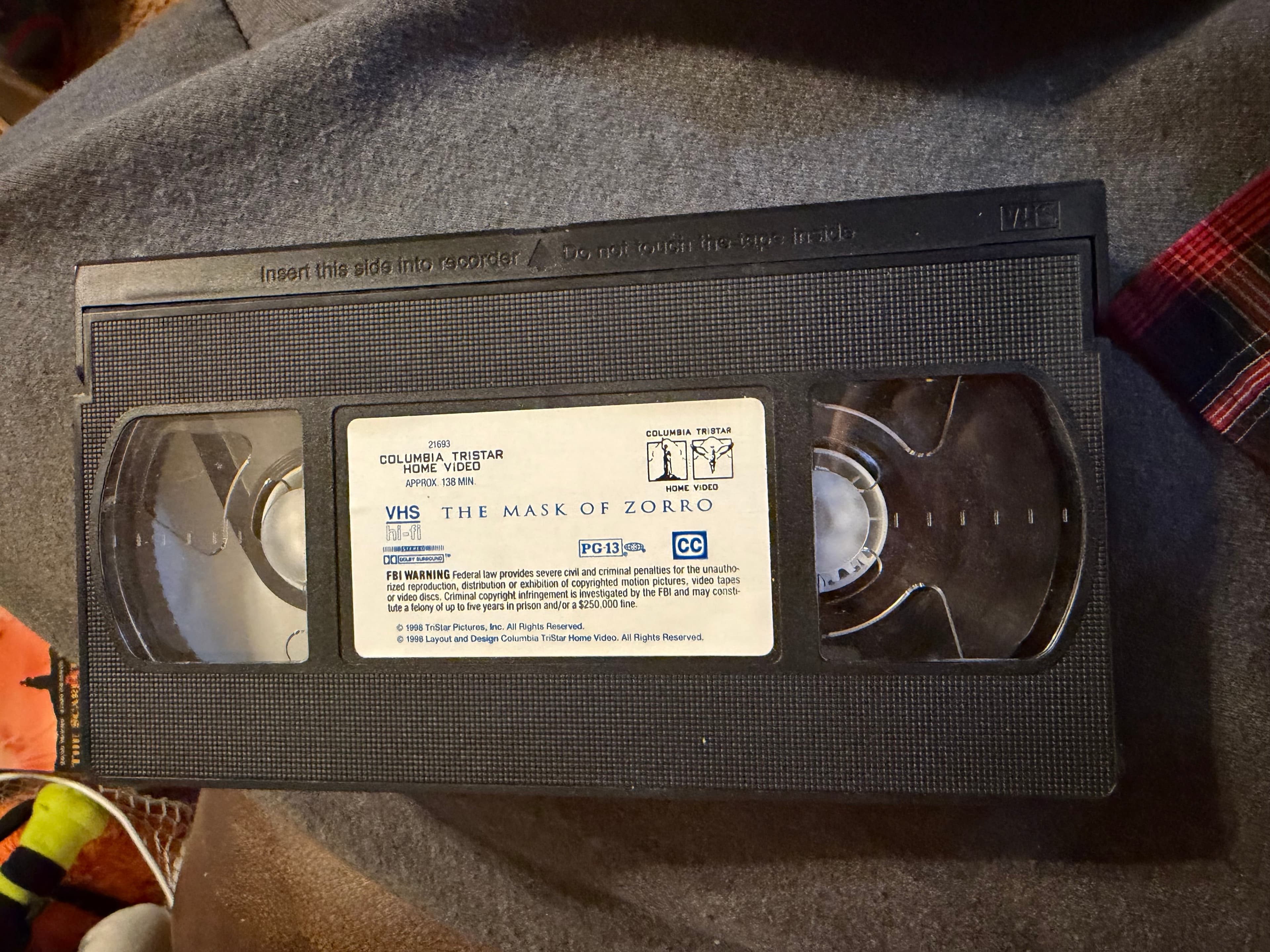 Columbia TriStar The Mask of Zorro VHS 1998 Home Video - Thumbnail 2