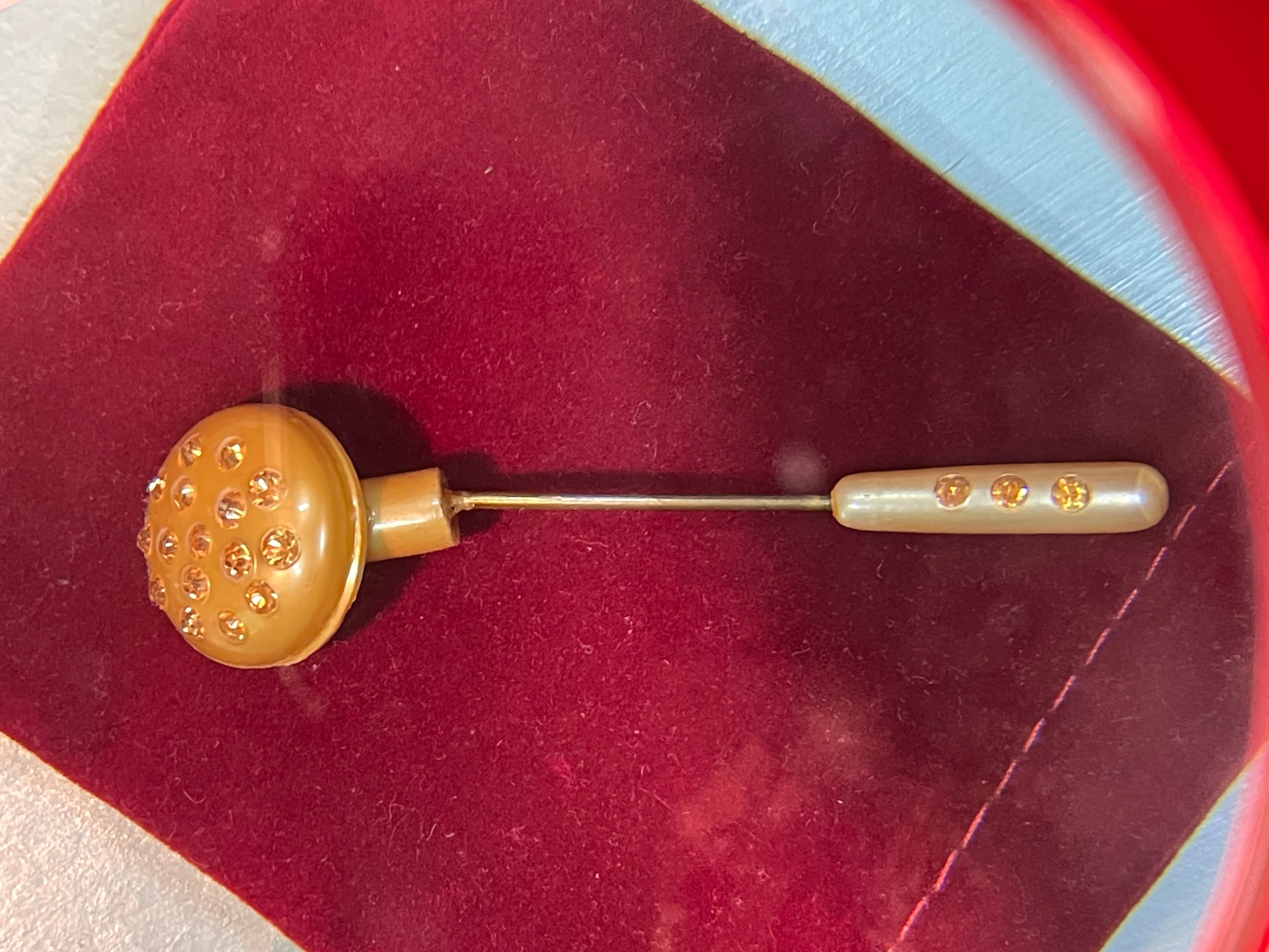 Vintage Yellow Art Deco Hatpin Featuring Rhinestones On A Spherical Top - Thumbnail 5