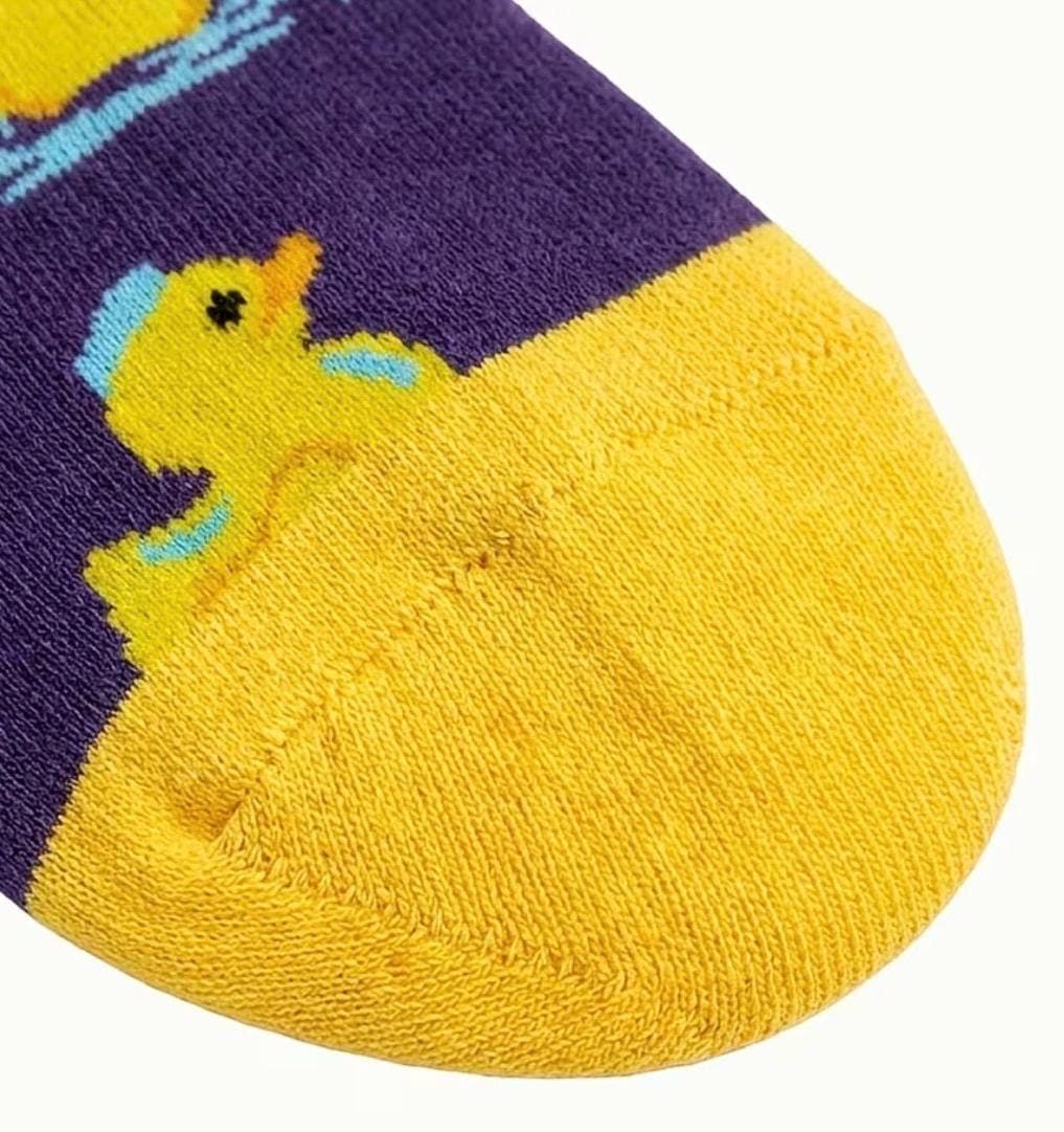 Unisex Rubber Duck Mid-Calf Socks – Cute Cartoon Duckling Pattern Crew Socks, Funny Duck Lover Gift, Purple & Yellow Novelty Socks - Thumbnail 5