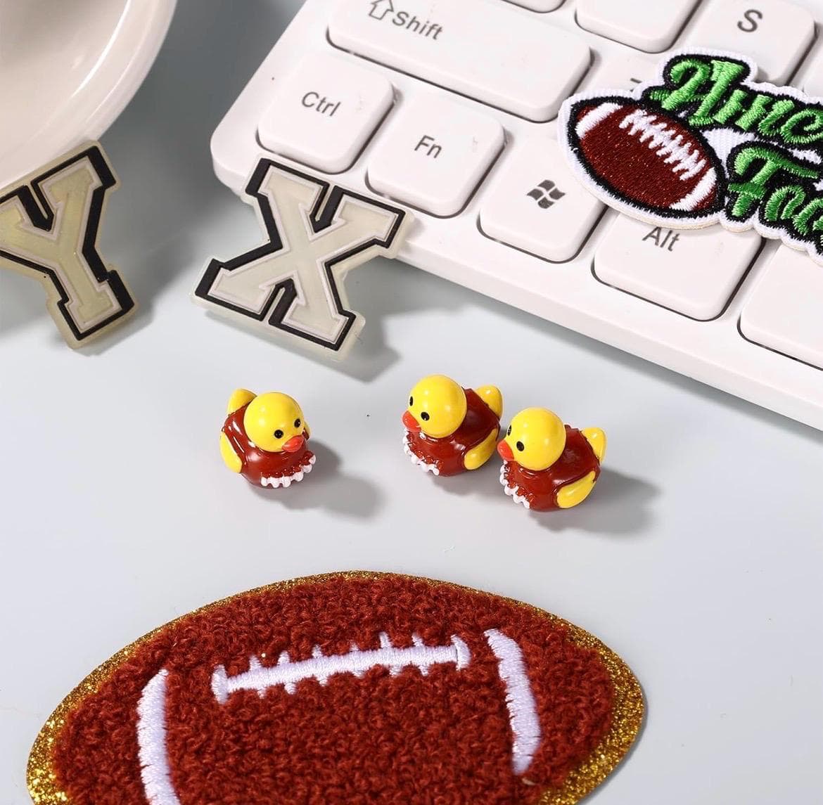 Mini Football Ducks Set of 5, Sports Rubber Ducks, Jeep Ducks Cruise Ducks, Game Day Decor, Tiny Resin Ducks, Cake Topper Gift - Thumbnail 5