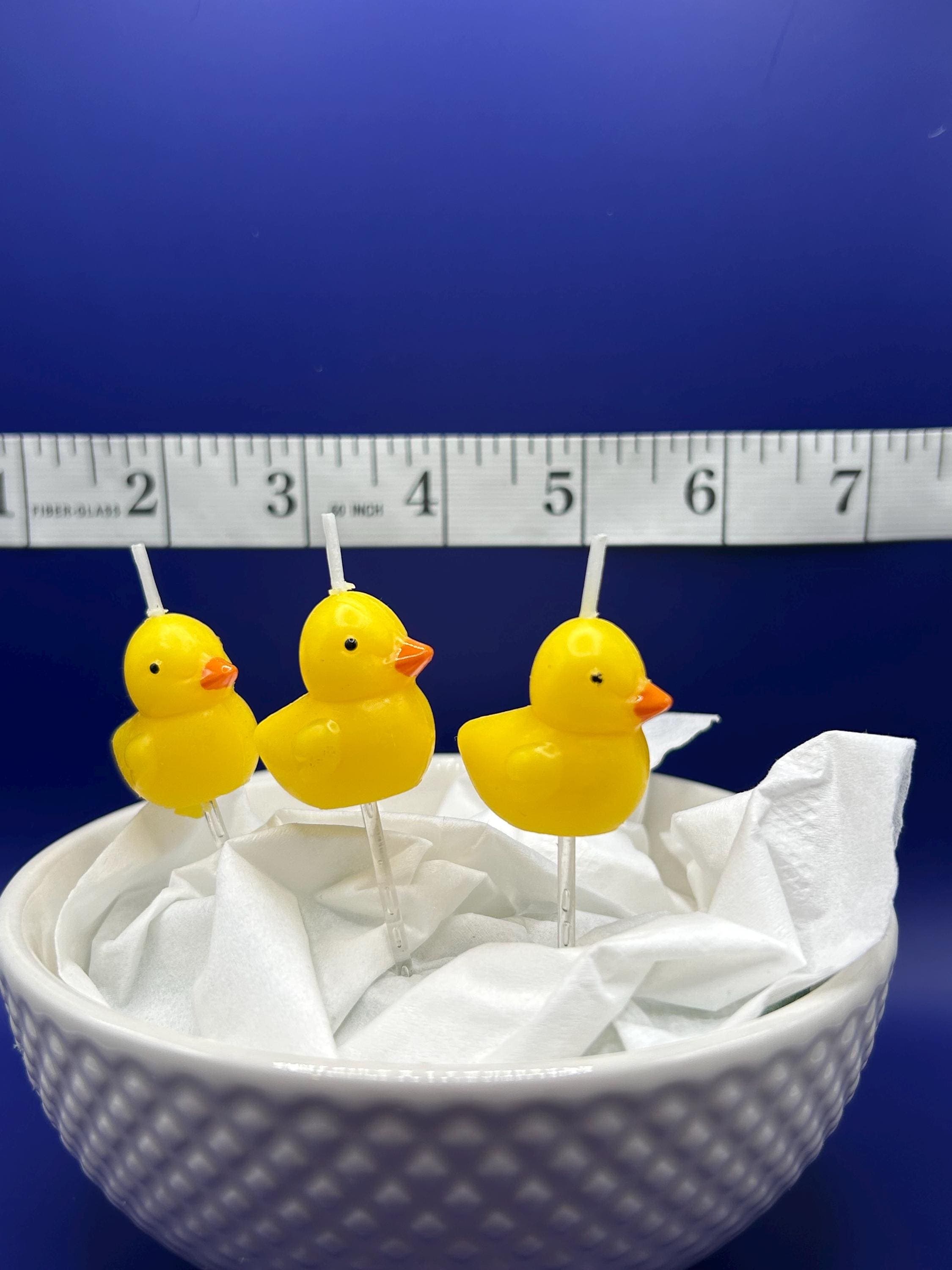 Set of 3 Yellow Rubber Duck Candles – Mini Duck Party Favors, Baby Shower Gift - Thumbnail 6