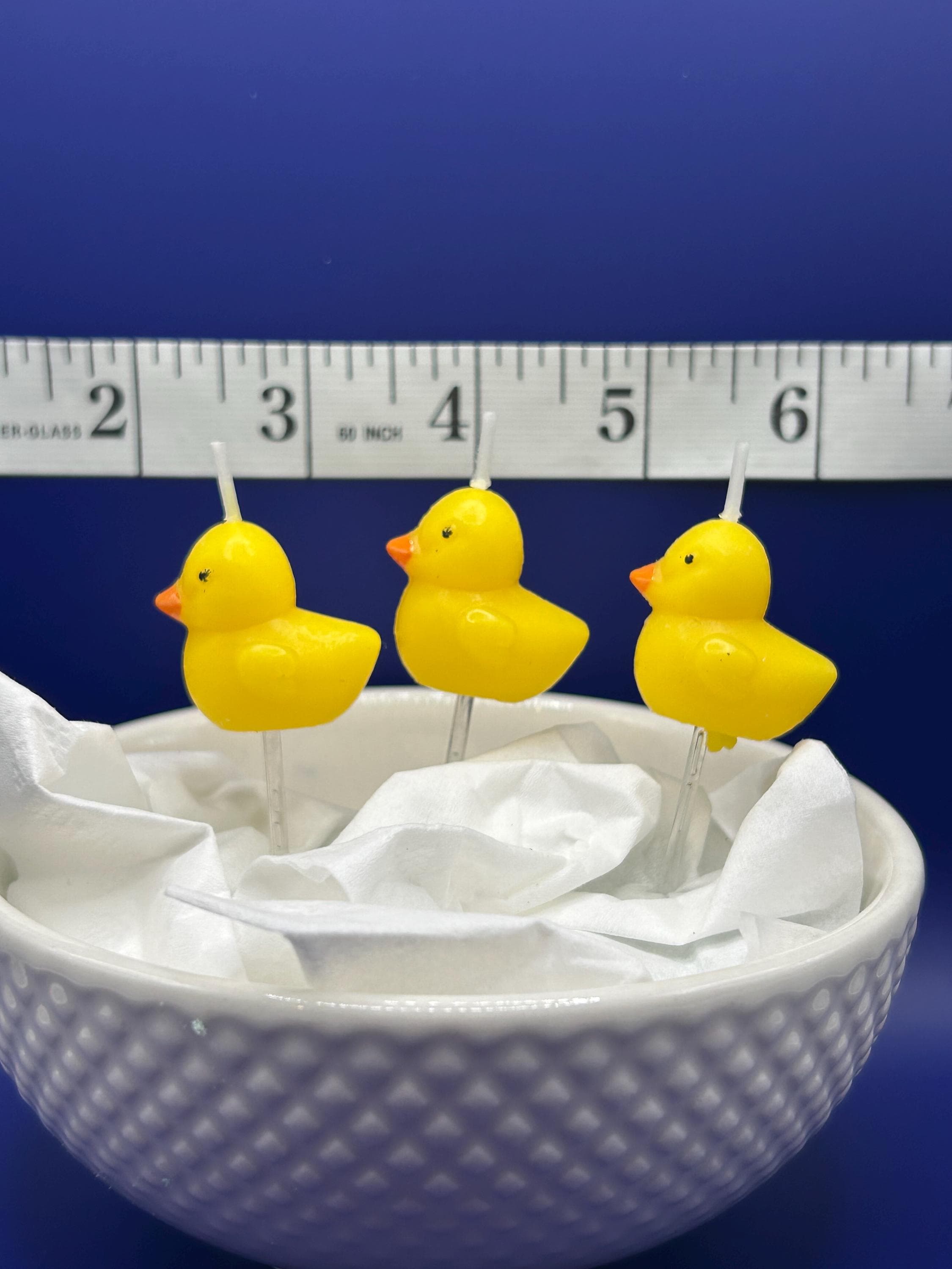 Set of 3 Yellow Rubber Duck Candles – Mini Duck Party Favors, Baby Shower Gift - Thumbnail 2