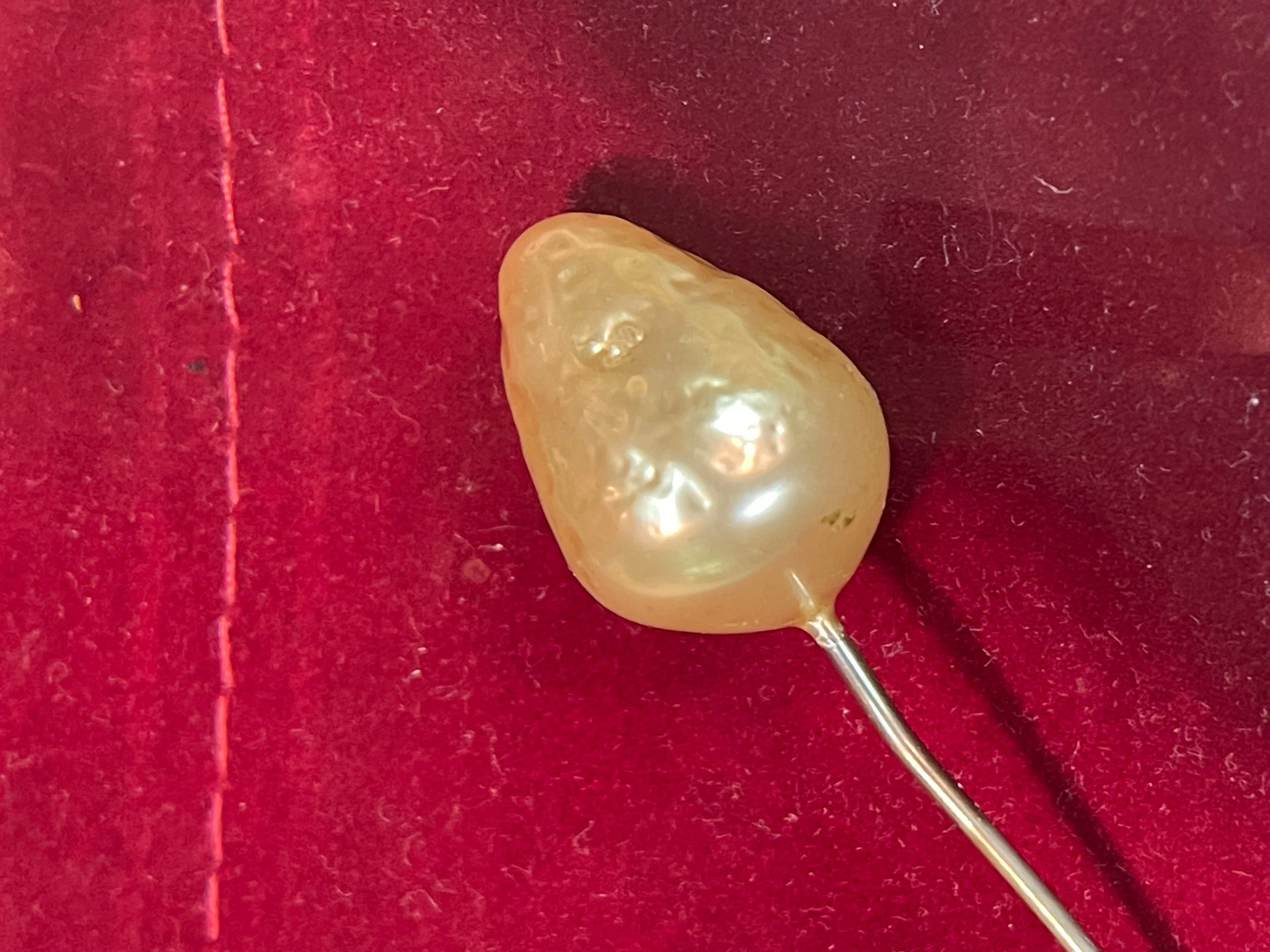 Vintage Pearl & Crystal Hat/Lapel Pin - Thumbnail 2