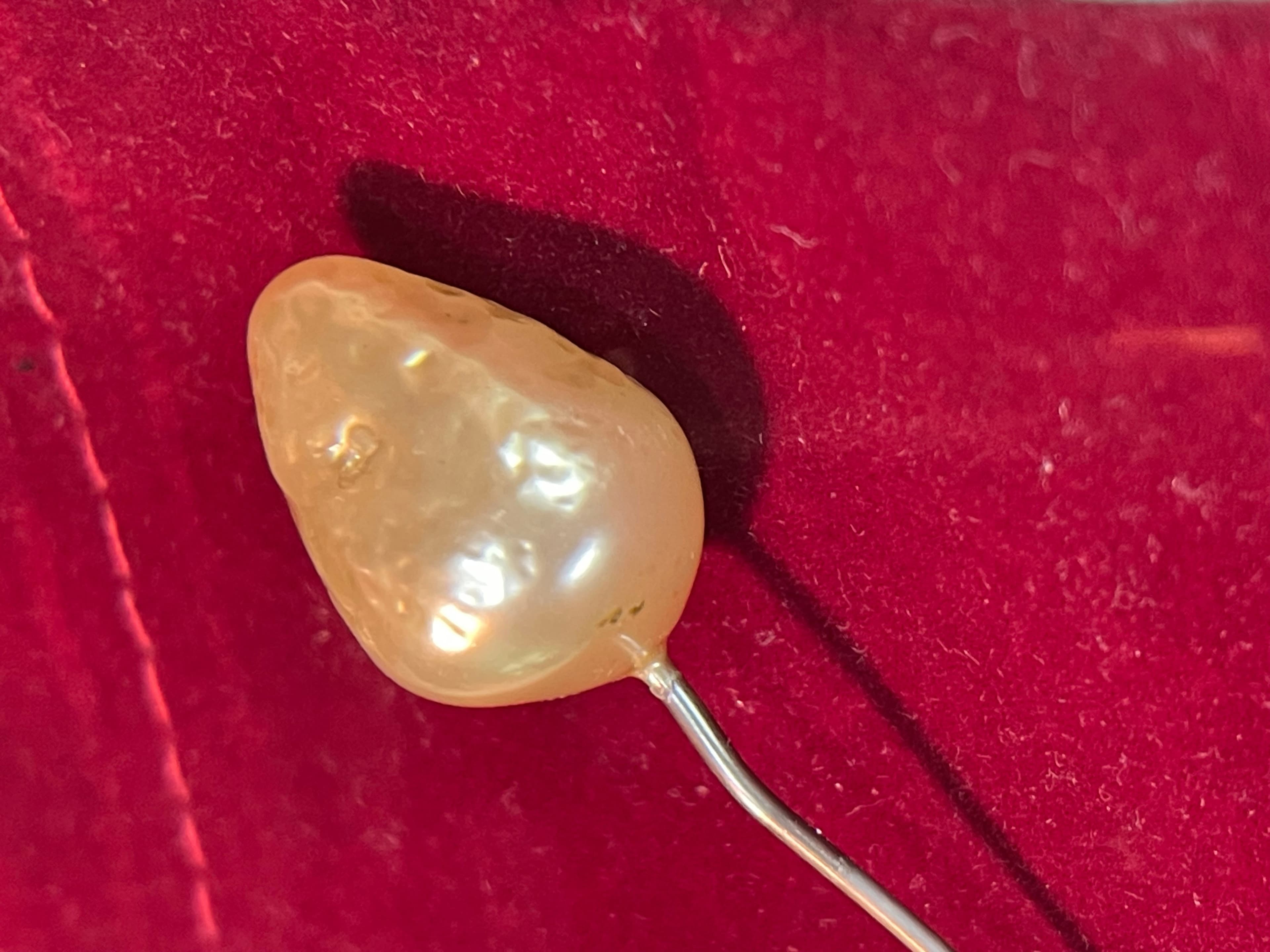 Vintage Pearl & Crystal Hat/Lapel Pin - Thumbnail 4