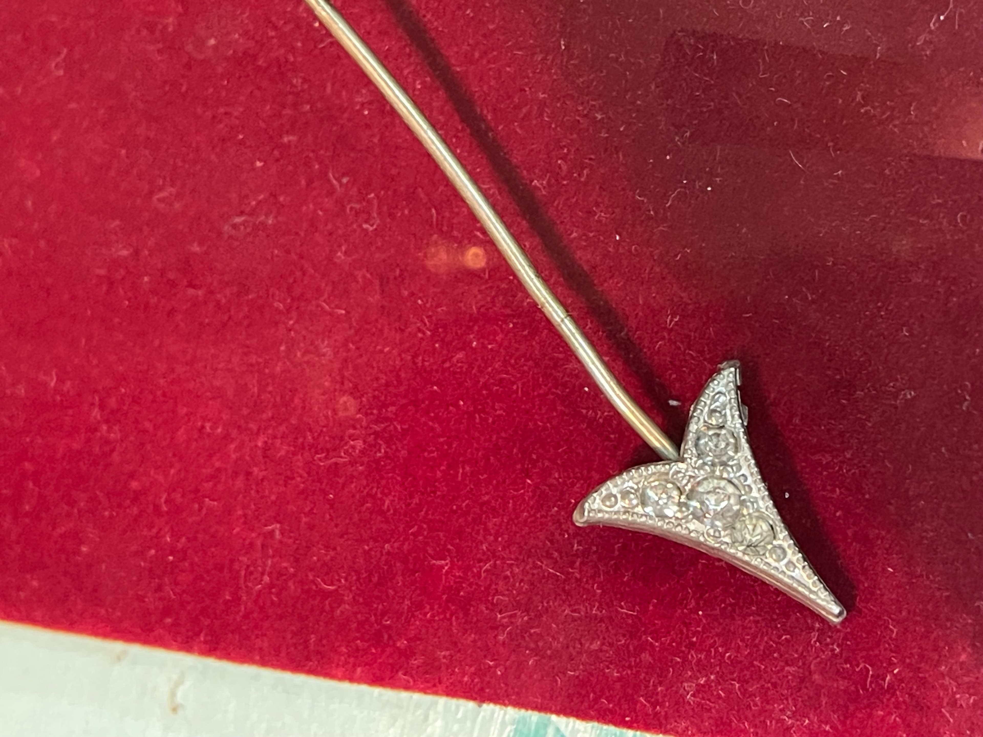 Vintage Pearl & Crystal Hat/Lapel Pin - Thumbnail 3