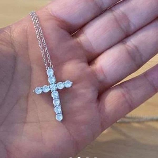 The Classic Cross 925 White Sapphire pendant necklace - Thumbnail 4