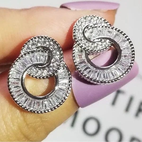 The Fancy Swirl Gorgeous earrings in 925 with lab created stones - Image 1