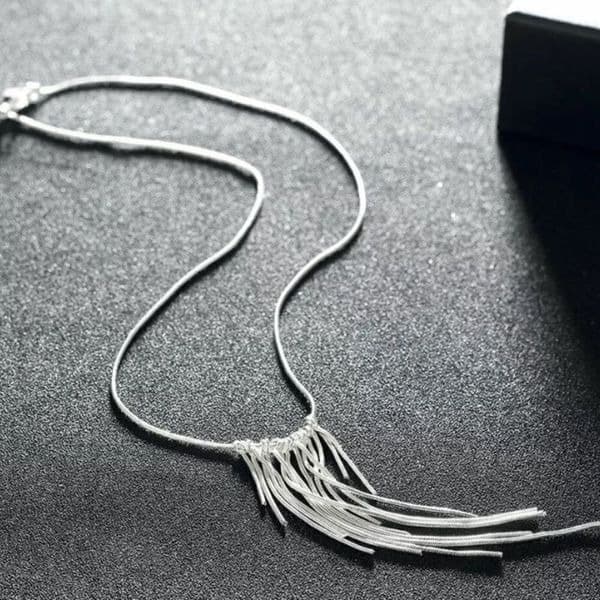 The Roaring 20’s 925 Silver retro fringe necklace - Image 1