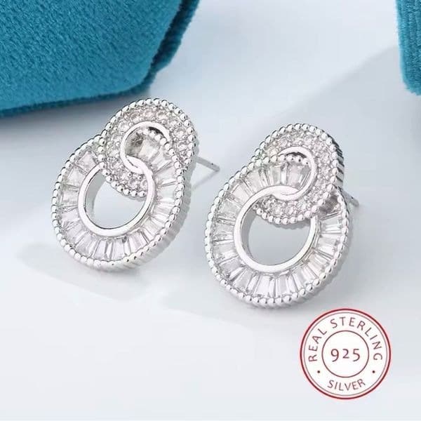 The Fancy Swirl Gorgeous earrings in 925 with lab created stones - Thumbnail 7