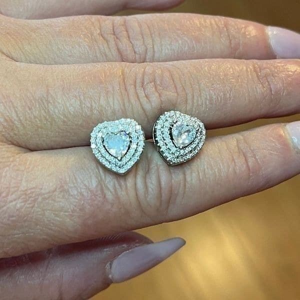The Double Heart Earrings in 925 and brilliant cubic zirconia - Thumbnail 2