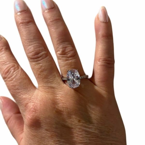 Marry Me Oval 2 Carat 925 silver and lab created diamonds sz 9 - Thumbnail 3