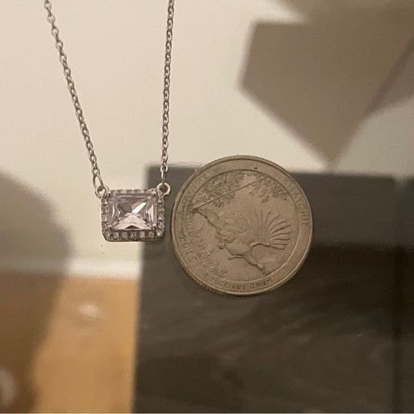 The Beauty Box luxury pendant necklace in 925 silver - Thumbnail 4
