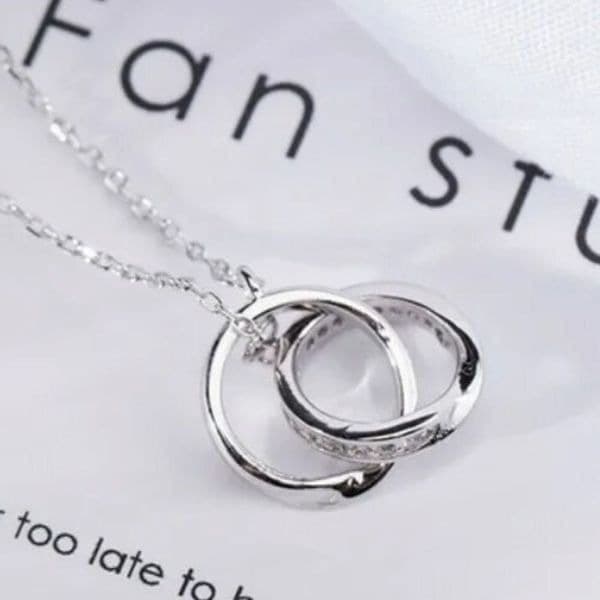 The Cuffing Season Charm Necklace in 925 silver - Thumbnail 3