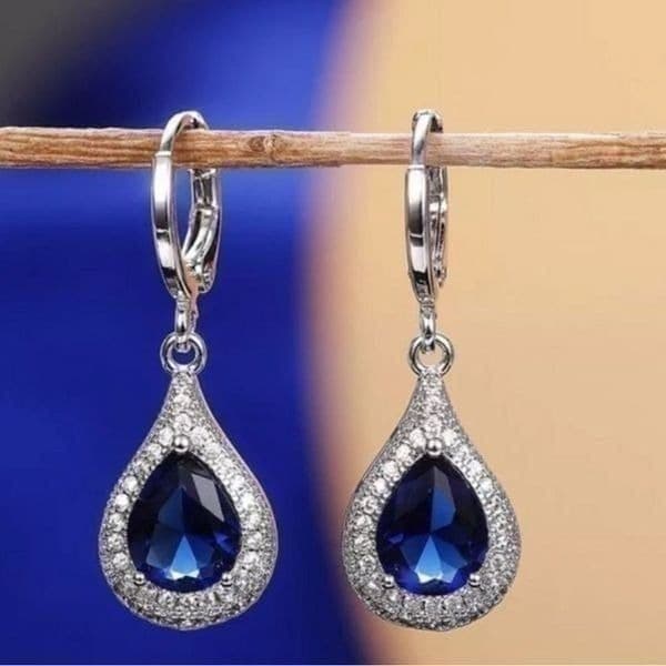 The Best seller Estate inspired /925 silver Drop Earrings - Image 1