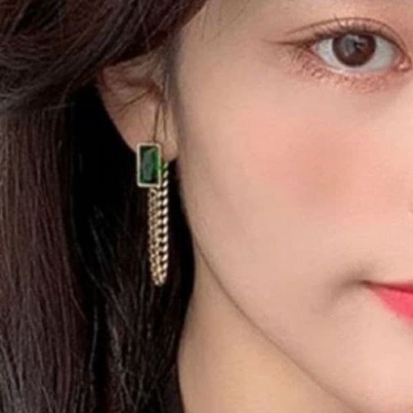 The Champion Square Emerald Crystal Gold Chain Dangle drop Earrings - Thumbnail 2