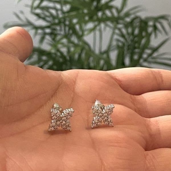 The Fabulous Four Points Dainty 925/White Sapphire Drop stud earrings - Thumbnail 4