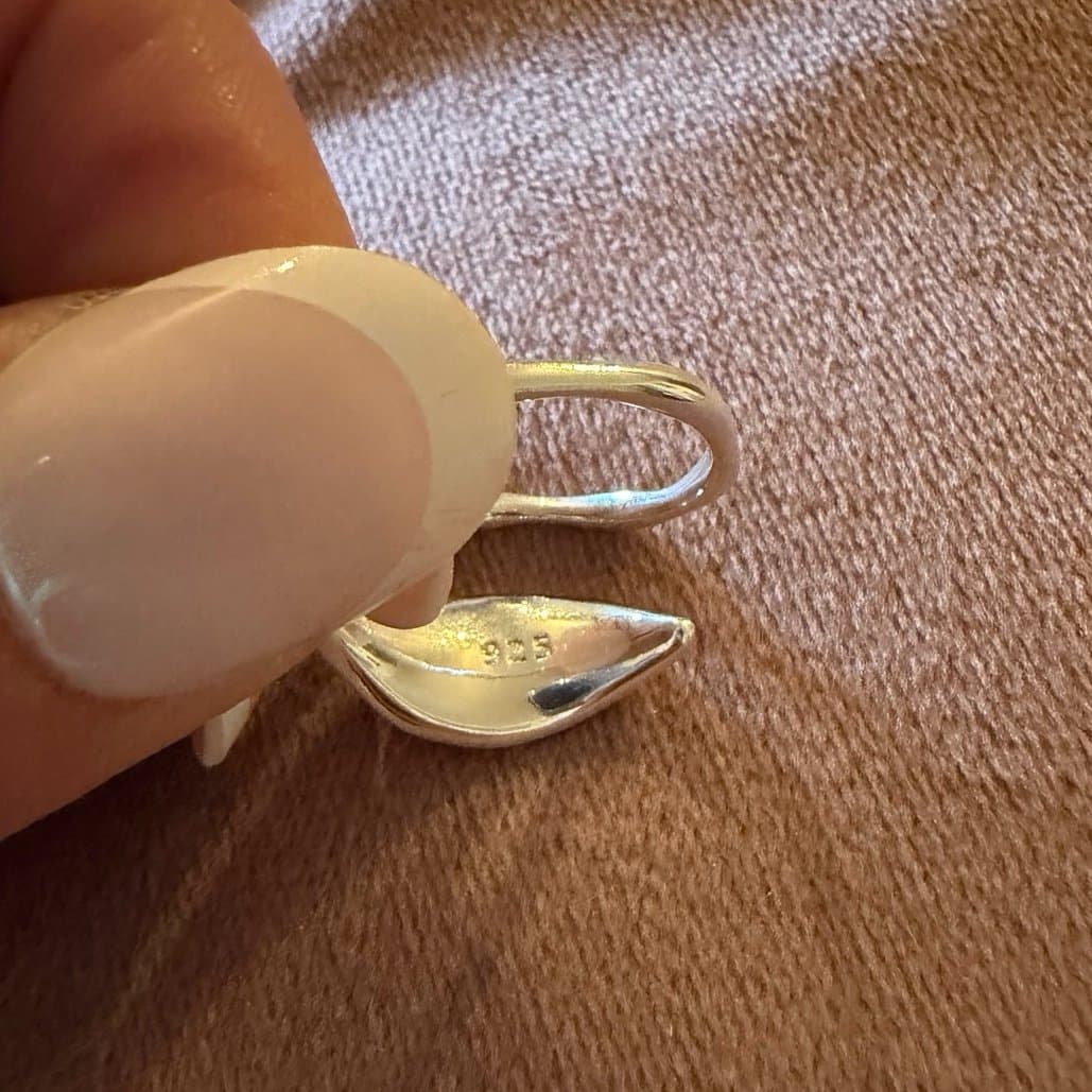 The Gentle Leaf Ring in sterling silver adjustable - Thumbnail 4