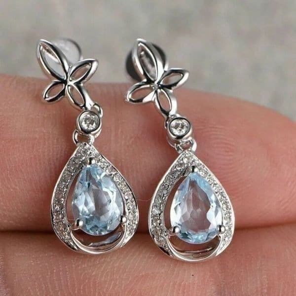The Blue Tear Drop Earrings in 925 silver and cubic zirconia - Image 1