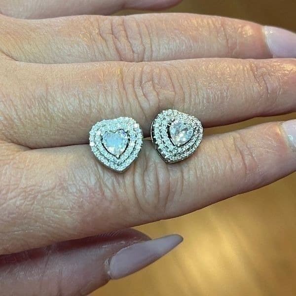 The Double Heart Earrings in 925 and brilliant cubic zirconia - Thumbnail 2