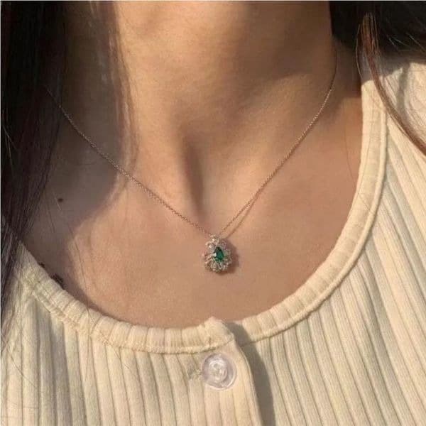The Emerald Passion pendant in 925 and cubic zirconia - Thumbnail 5