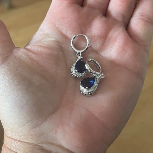 The Heirloom Blue Drop earring 925 and sapphire - Thumbnail 8