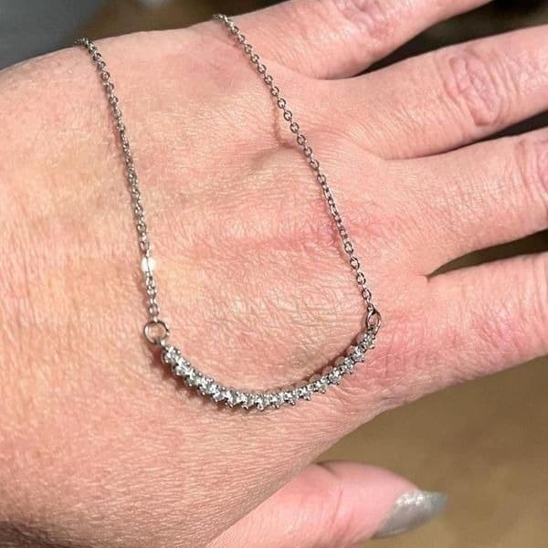 The Minimalist White sapphire heart and sterling necklace - Thumbnail 3