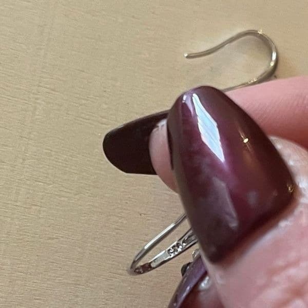 The Simple Sapphire Teardrop Drop Earrings in 925 silver - Thumbnail 4