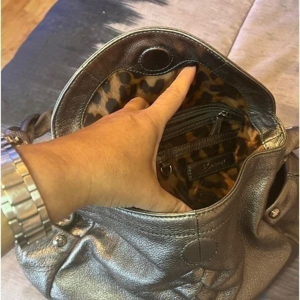B MAKOWSKY Silver Slouch Shoulder Bag - Thumbnail 6