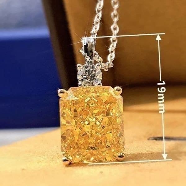 The Sun Shine pendant necklace in 925 and cubic zirconia - Thumbnail 3