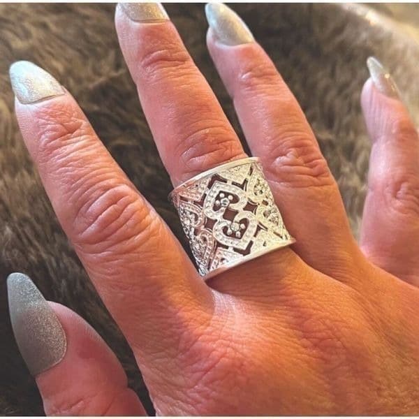 The Silver Stunner cuff open heart crystal accented ring - Thumbnail 4