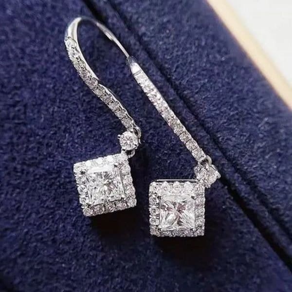 The Geometric Dangle Drop Earrings in 925 silver and cubic zirconia - Thumbnail 6