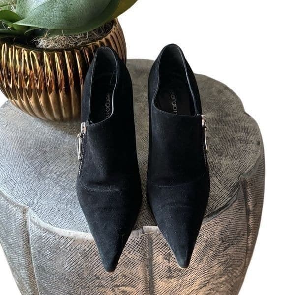 SERGIO ROSSI Ankle Bootie Black Suede Point Toe Slim Heel Zip O Ring 6.5 - Thumbnail 2