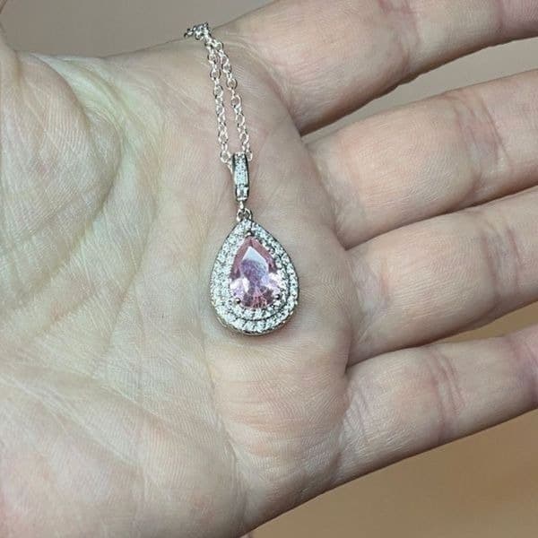 The Pretty in Pink Teardrop Pendant necklace in 925 silver and cubic zirconia - Thumbnail 7