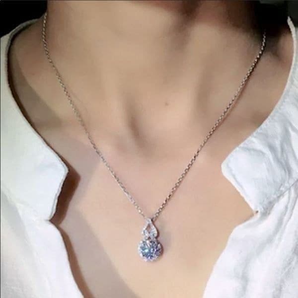 The Cathedral estate inspired 925 White Sapphire Pendant necklace - Thumbnail 9