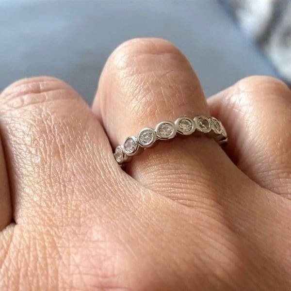 Restock!!The Brilliant Bezel eternity band with zircon in Sterling Silver sz 7 - Thumbnail 2
