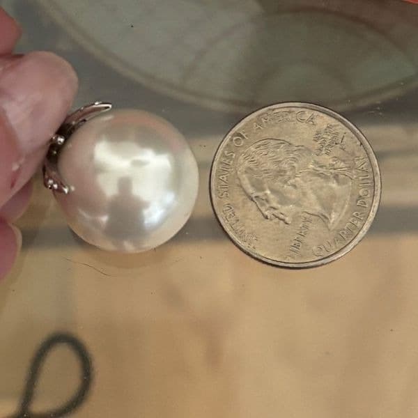 Vintage Misaki Pearl Pendant on satin string. - Thumbnail 7