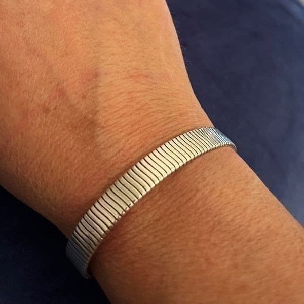 The Minimalist Cuff Bracelet in 925 open, adjustable unisex - Thumbnail 6