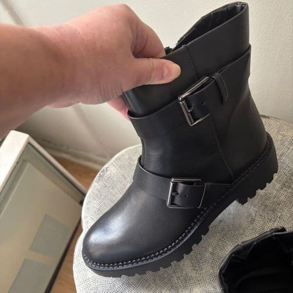 Nordstrom Black Macombs Water Resistant Moto Boot sz 6.5 - Thumbnail 2