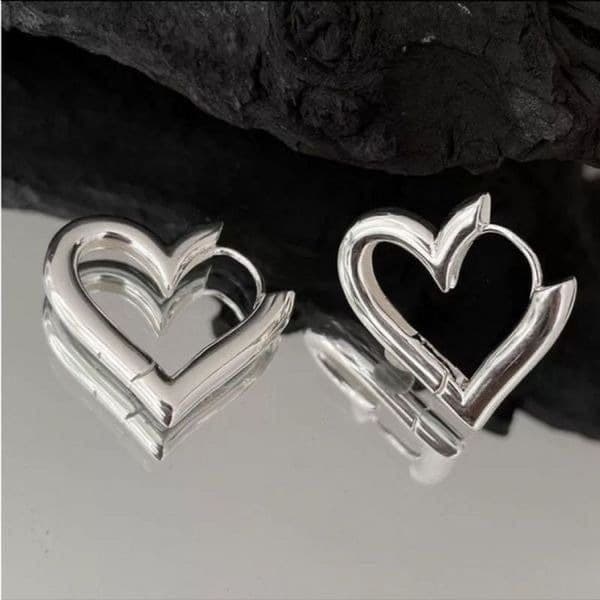 The Statement Heart earrings hoop huggie in 925 silver - Thumbnail 3