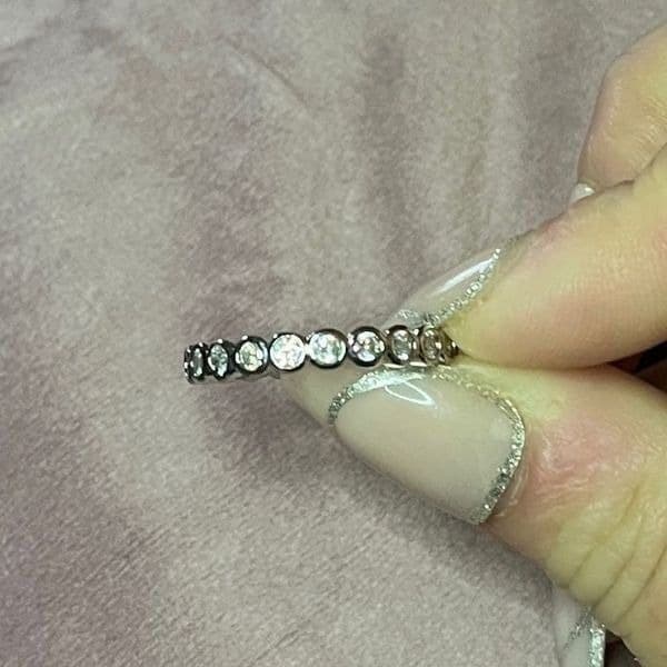 The Brilliant Bezel eternity band with zircon in Sterling Silver sz 5 - Thumbnail 5