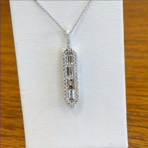 The Empire Estate inspired 925 White Sapphire Pendant necklace - Thumbnail 3