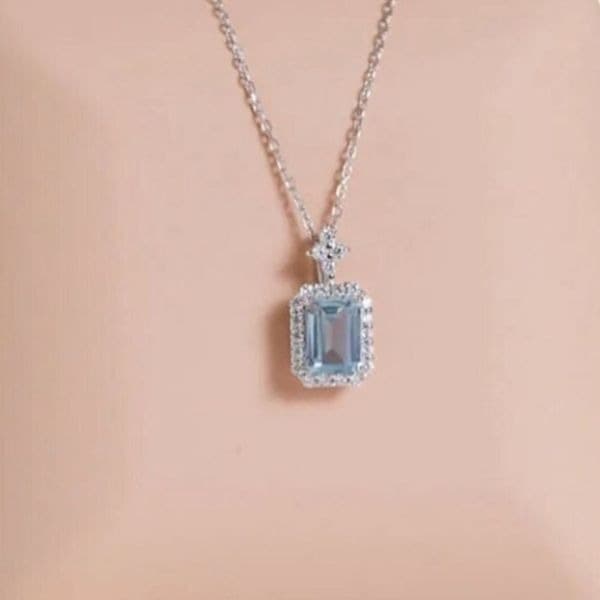 The Atlantis Aquamarine Pendant Necklace in 925 silver and lab created stones - Image 1