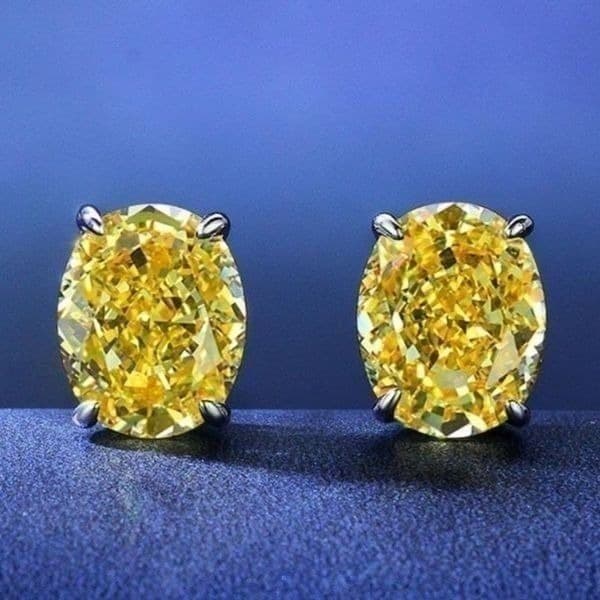 The Timeless Classic Yellow stud earrings in 925 and cubic zirconia - Image 1